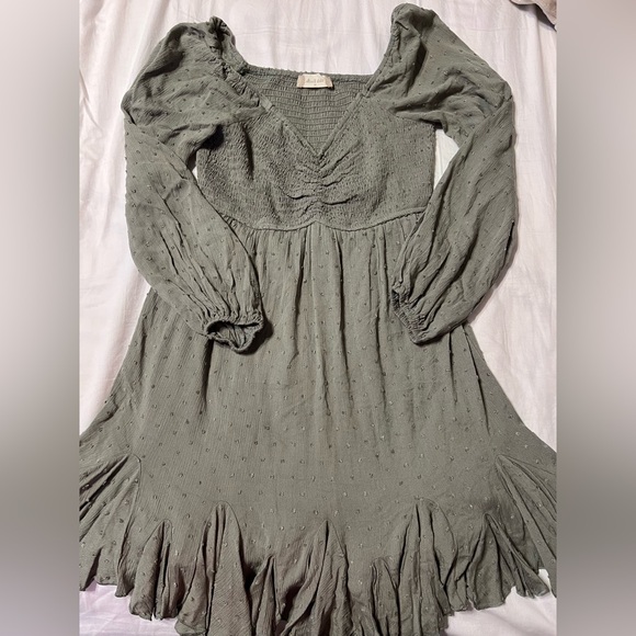 Altar'd State Dresses & Skirts - Altar'd State Sage Long Sleeve Dress